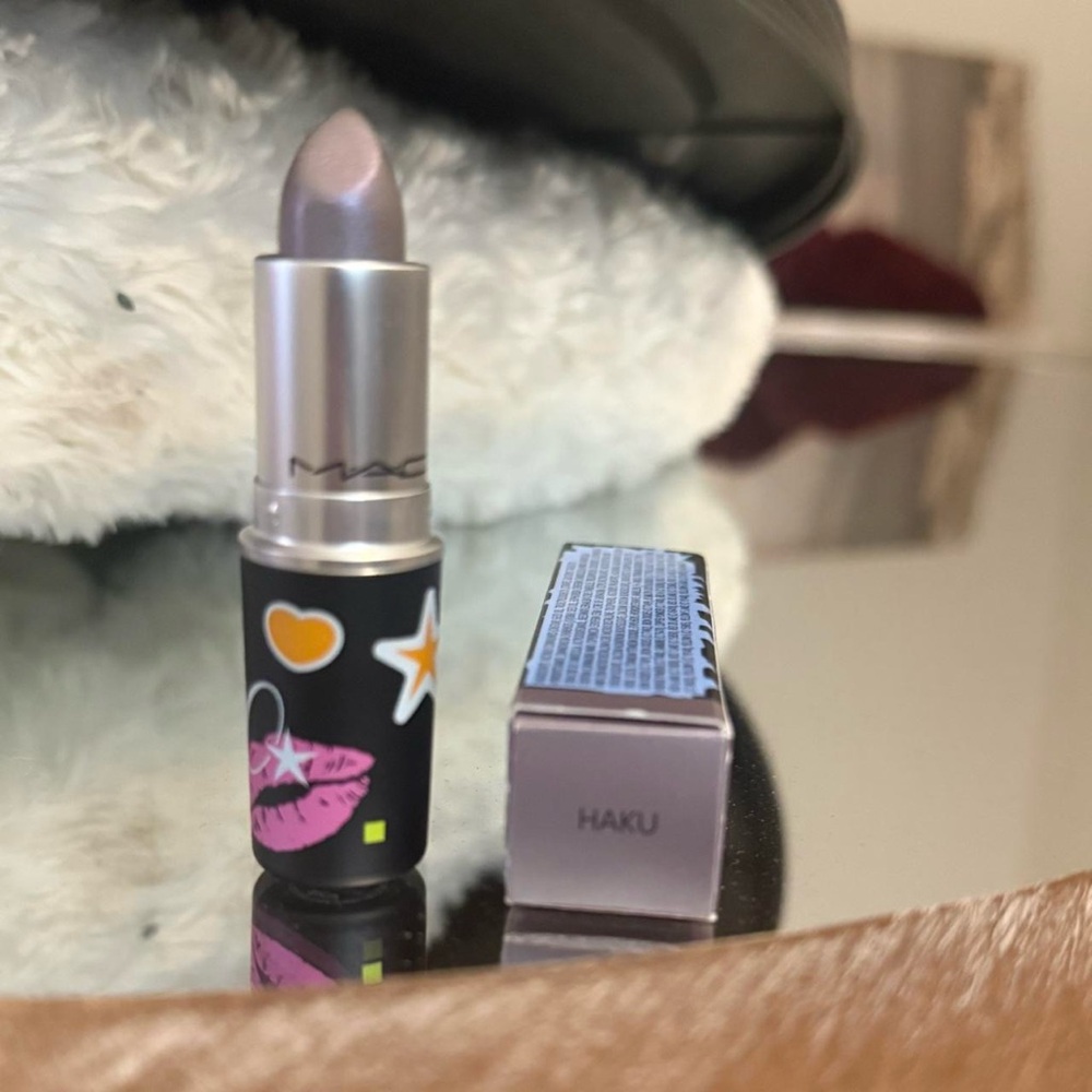 MAC Cosmetics Lipstick in Haku - 40th anniversary limited edition discontinued
